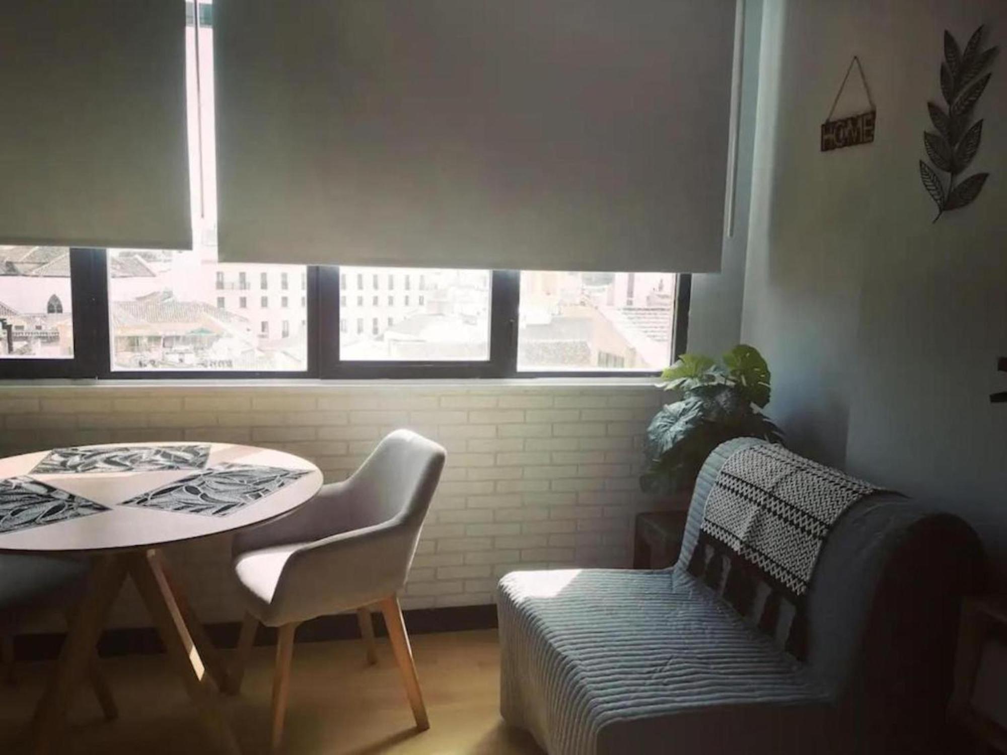 Apartament Holidays2Malaga Old Town Zewnętrze zdjęcie