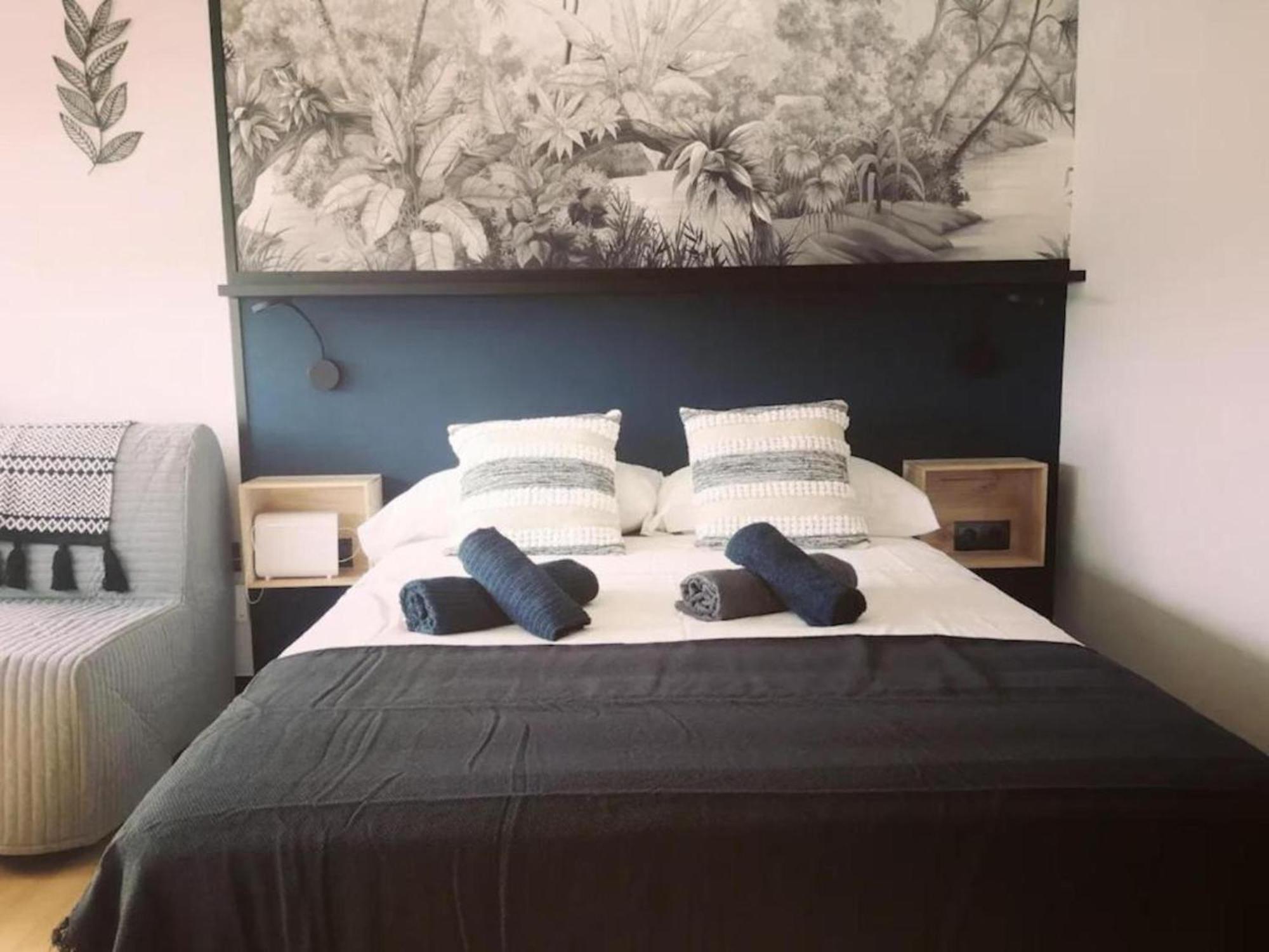 Apartament Holidays2Malaga Old Town Zewnętrze zdjęcie