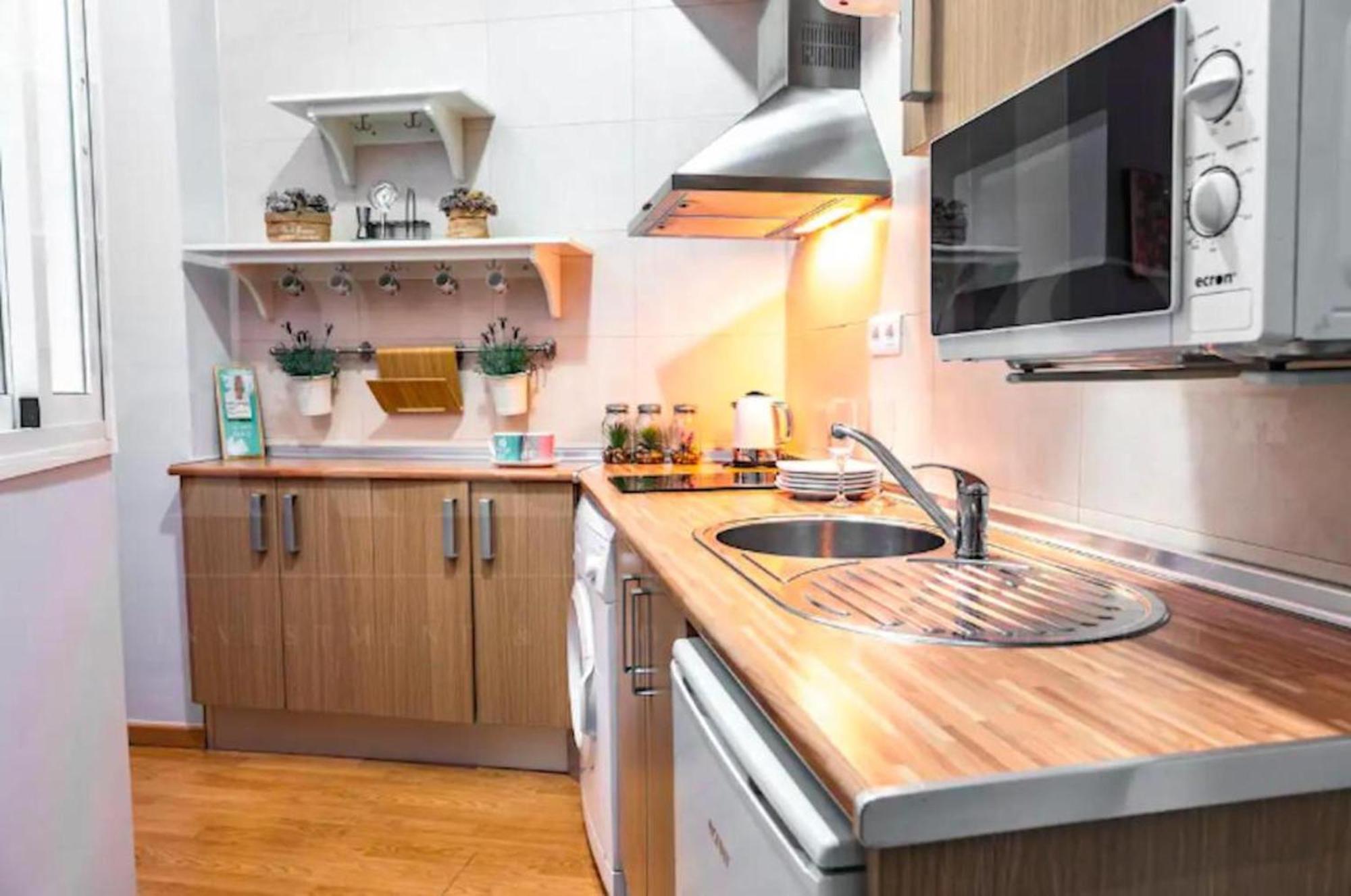Apartament Holidays2Malaga Old Town Zewnętrze zdjęcie