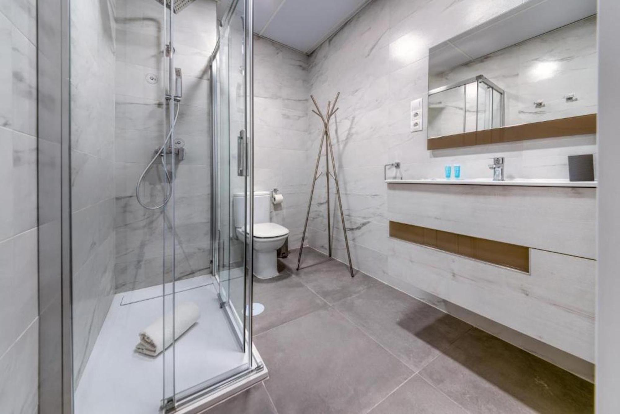 Apartament Holidays2Malaga Old Town Zewnętrze zdjęcie
